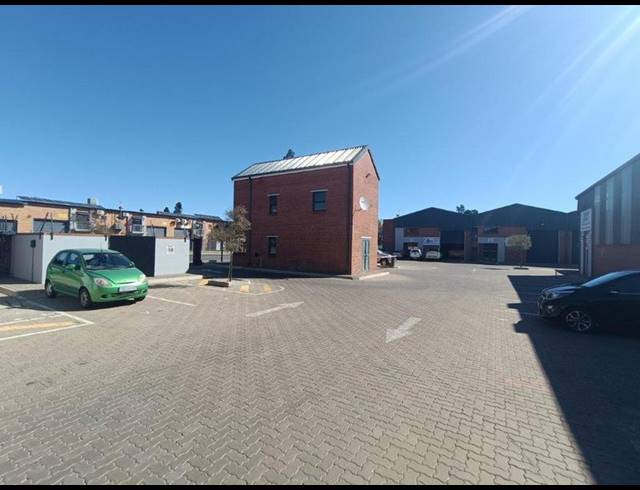 INDUSTRIAL PROPERTY TO RENT IN LASER PARK